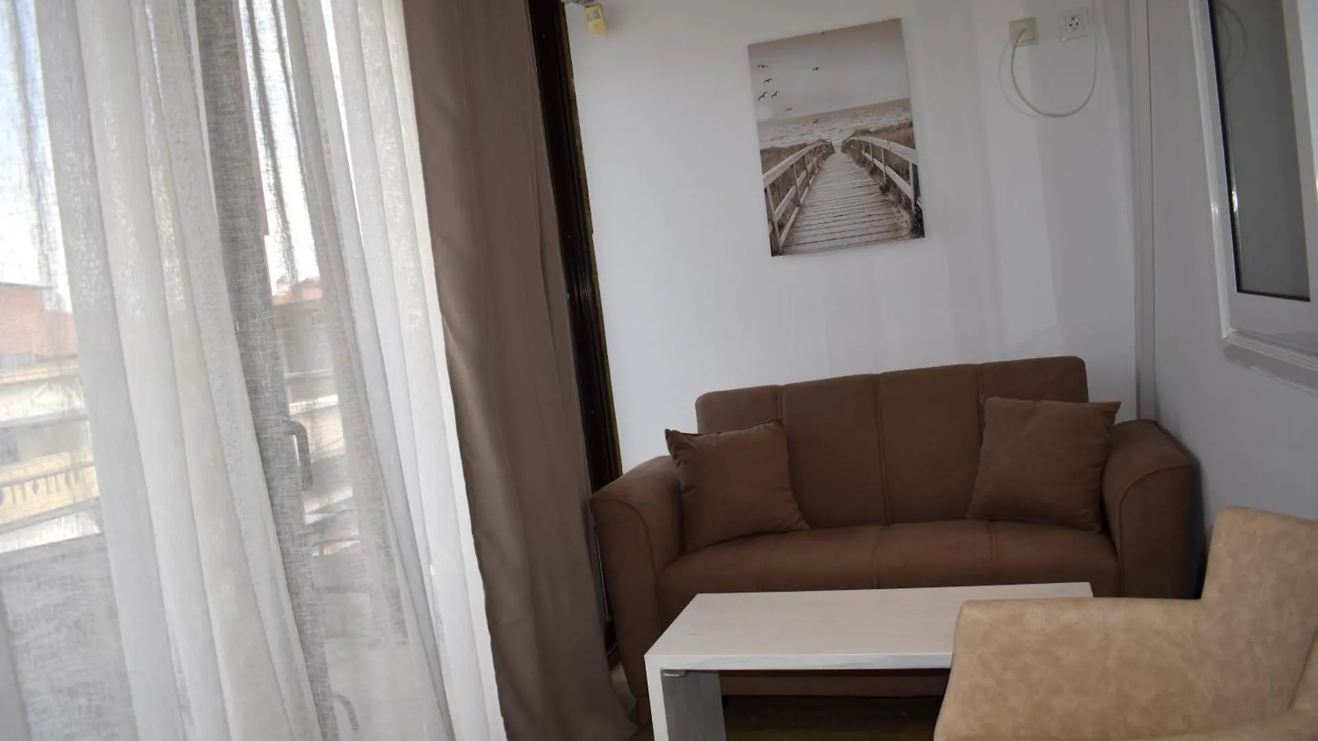 Lux In A Box, Apartments In The Center Nea Kallikrateia 0*,  Řecko